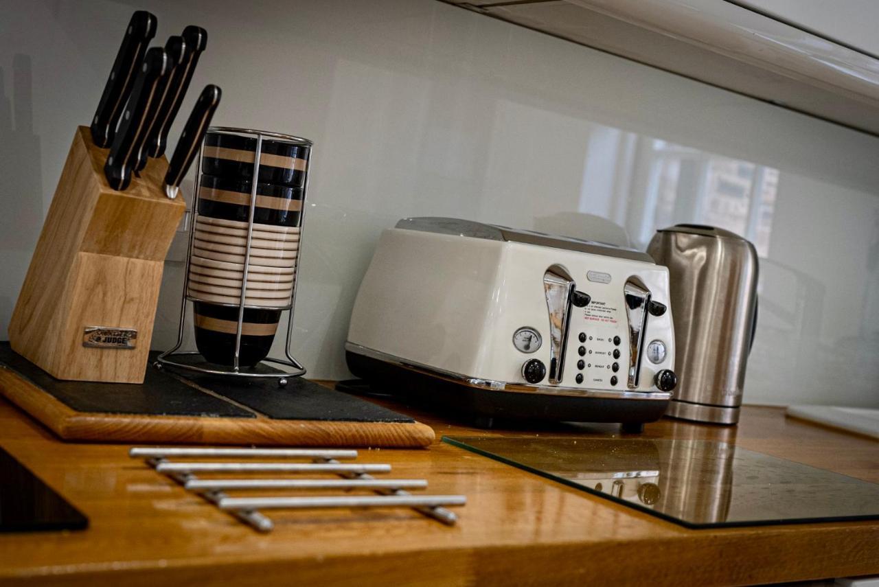 Serviced Apartments Macclesfield Buitenkant foto